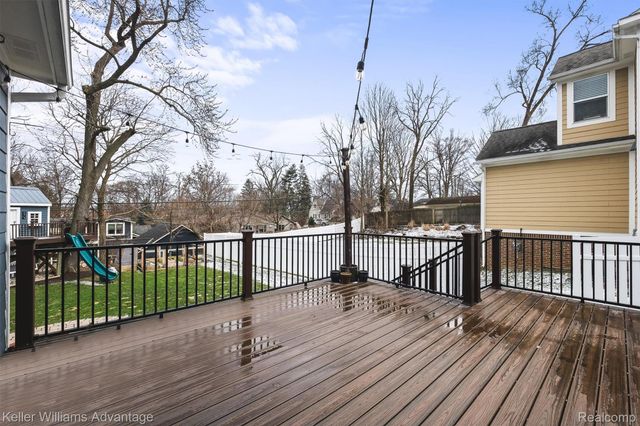 882 N Center Street, Northville, MI 48167