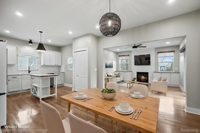 882 N Center Street, Northville, MI 48167