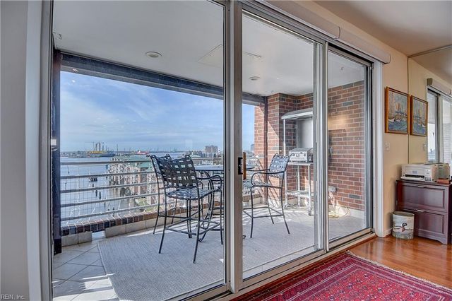 215 Brooke Ave Apt 802, Norfolk, VA 23510