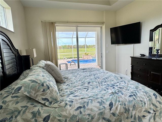 1511 NW 27th PL, Cape Coral, FL 33993