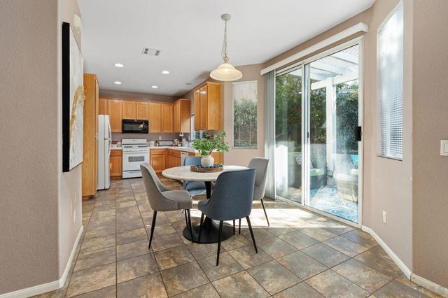 2975 River Shadow Ct, Alpine, CA 91901