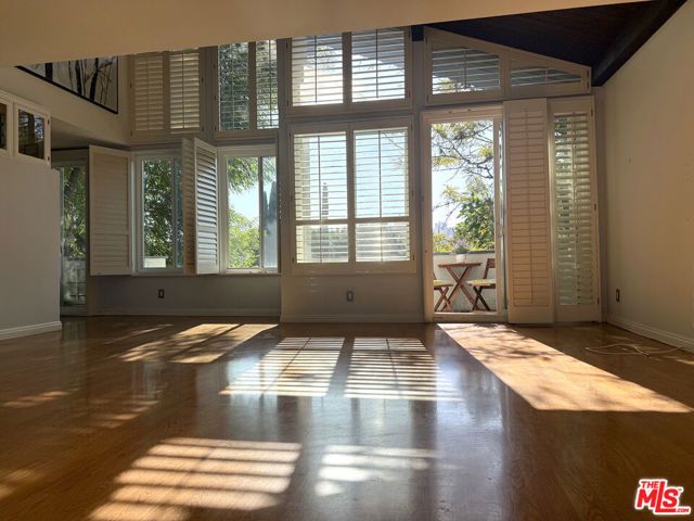 10800 Holman Avenue PH3, Los Angeles, CA 90024