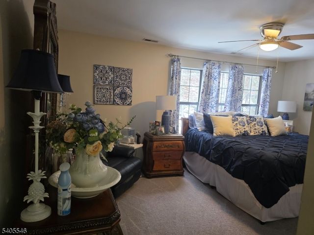 38 Lexington Ln, West Milford Twp., NJ 07480