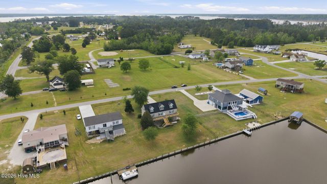 66 Warrens Way, Chocowinity, NC 27817