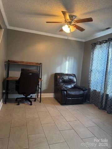 8058 Linda Lake Drive, Charlotte, NC 28215
