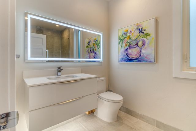 120 NW Sisemore Street, Bend, OR 97703