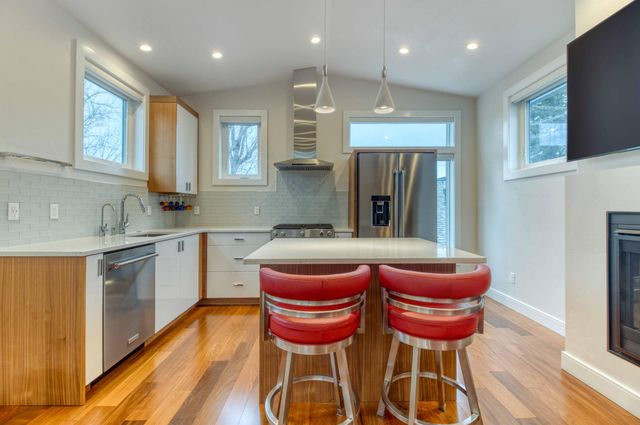 120 NW Sisemore Street, Bend, OR 97703