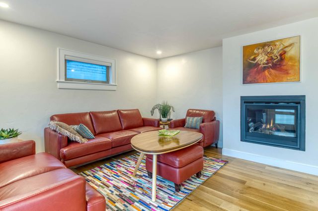 120 NW Sisemore Street, Bend, OR 97703