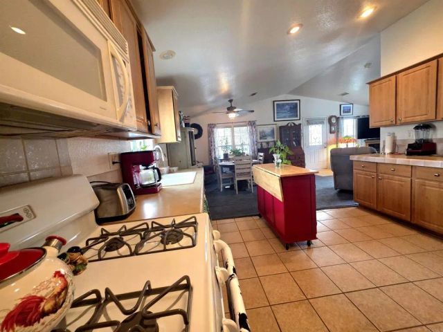 450 E Bradley 144, El Cajon, CA 92021