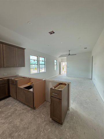 232 Tenny LN, Kyle, TX 78640