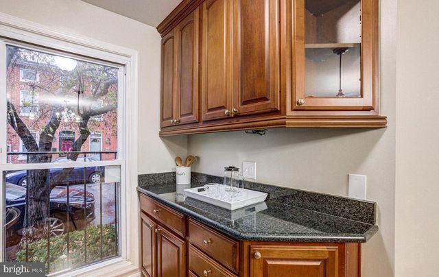 2011 FOUNTAIN ST, Baltimore, MD 21231