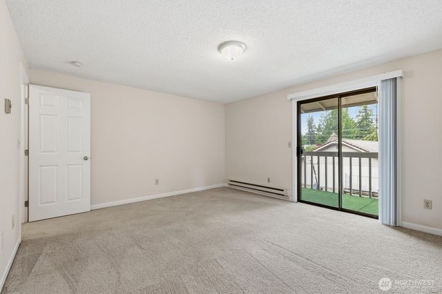 12813 109th Avenue Ct E, Puyallup, WA 98374