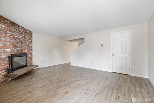 12813 109th Avenue Ct E, Puyallup, WA 98374