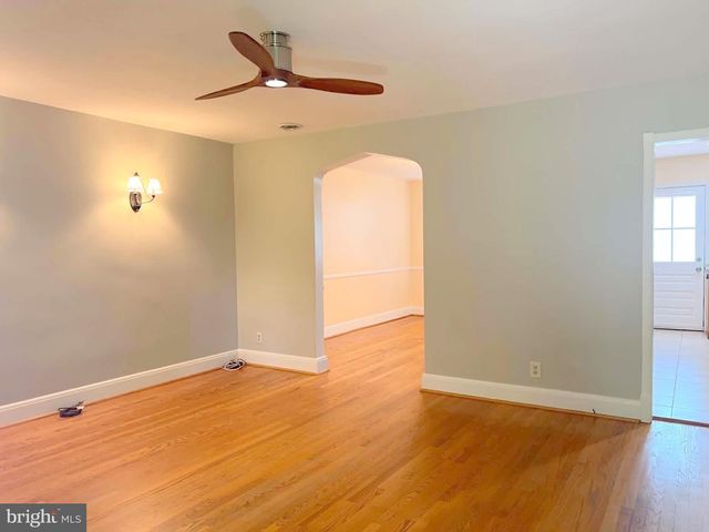 35 MURDOCK RD, Baltimore, MD 21212
