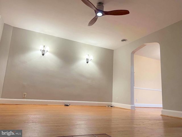 35 MURDOCK RD, Baltimore, MD 21212