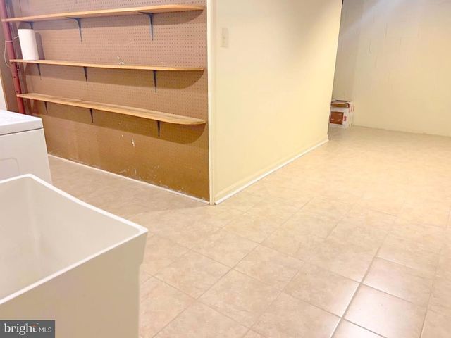 35 MURDOCK RD, Baltimore, MD 21212