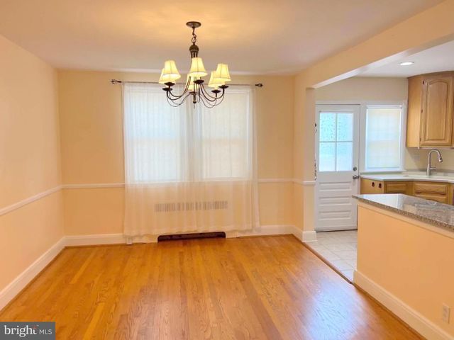 35 MURDOCK RD, Baltimore, MD 21212