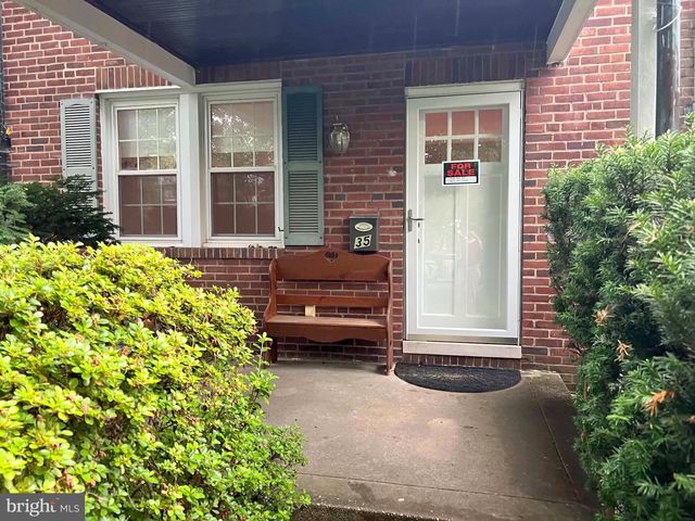 35 MURDOCK RD, Baltimore, MD 21212