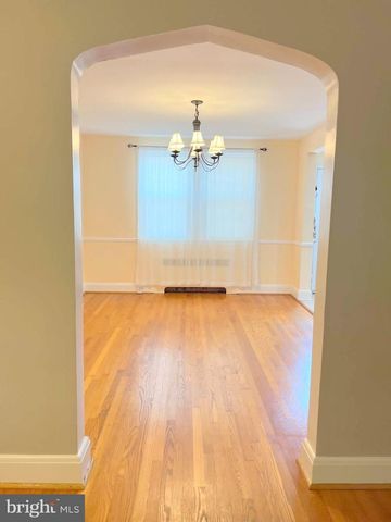 35 MURDOCK RD, Baltimore, MD 21212