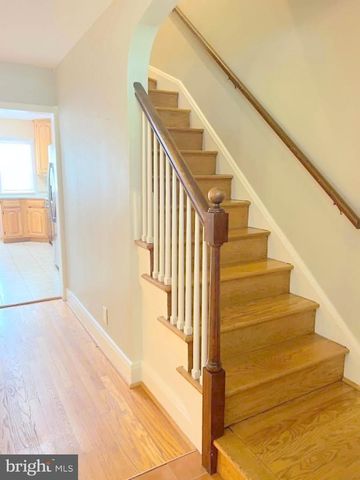 35 MURDOCK RD, Baltimore, MD 21212