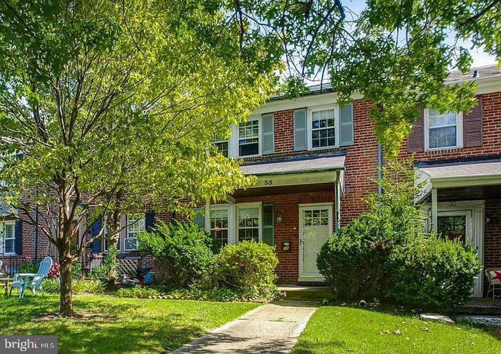 35 MURDOCK RD, Baltimore, MD 21212