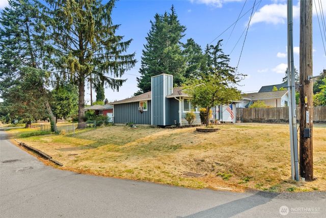 401 E 66th Street, Tacoma, WA 98404