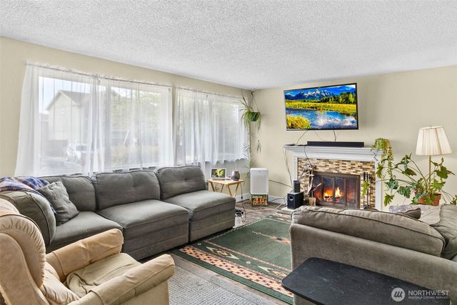401 E 66th Street, Tacoma, WA 98404