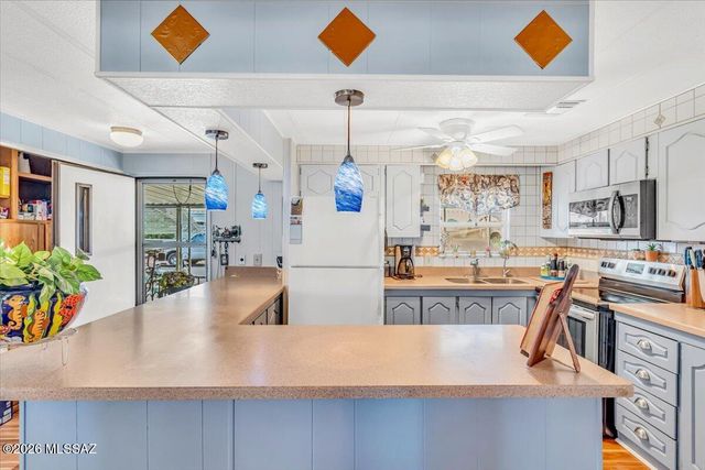 5435 W Flying Circle Street, Tucson, AZ 85713