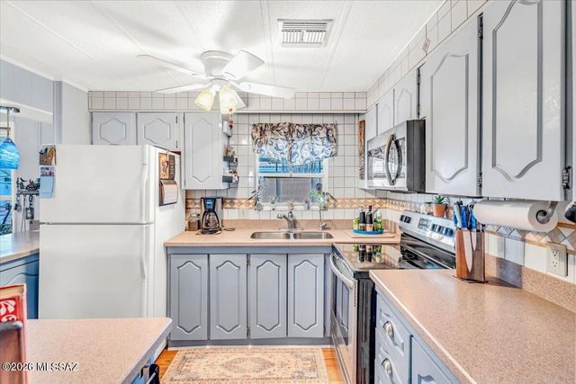 5435 W Flying Circle Street, Tucson, AZ 85713