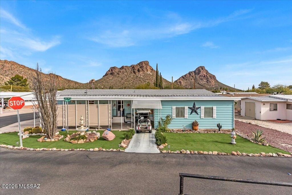 5435 W Flying Circle Street, Tucson, AZ 85713