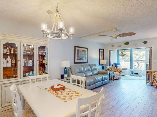 940 VIRGINIA STREET 103, Dunedin, FL 34698