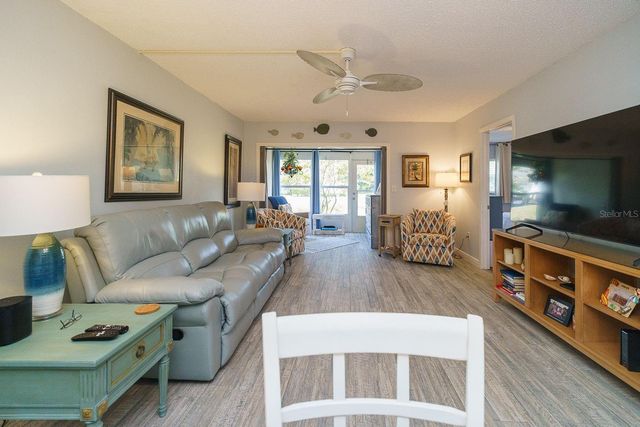 940 VIRGINIA STREET 103, Dunedin, FL 34698