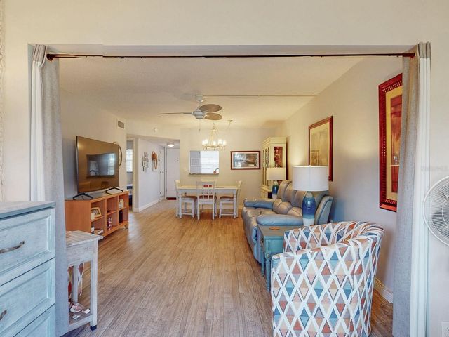 940 VIRGINIA STREET 103, Dunedin, FL 34698