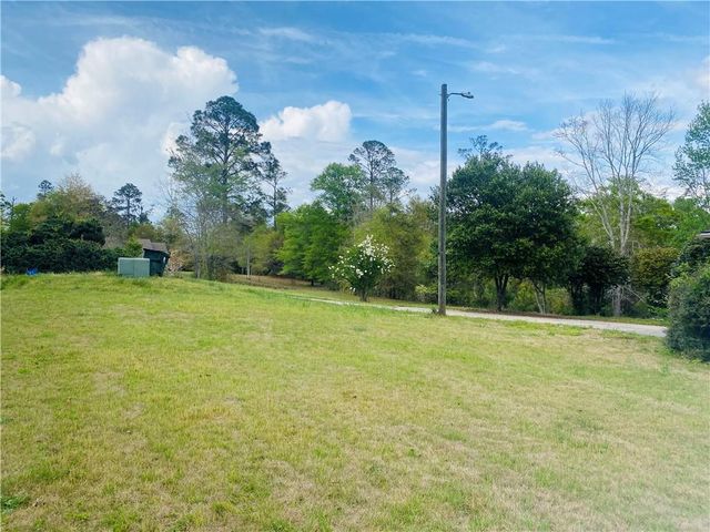51 Forest Road, Lumpkin, GA 31815