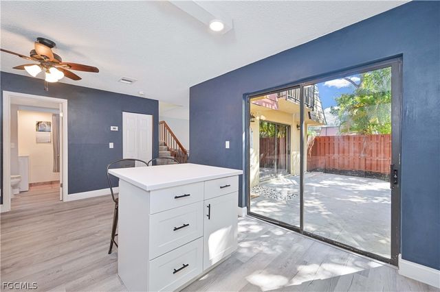 1520 Park Meadows DR 2, Fort Myers, FL 33907