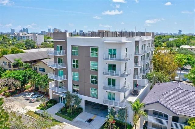 1938 Jackson Street 202, Hollywood, FL 33020