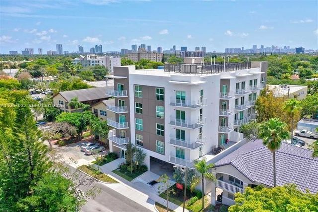 1938 Jackson Street 202, Hollywood, FL 33020