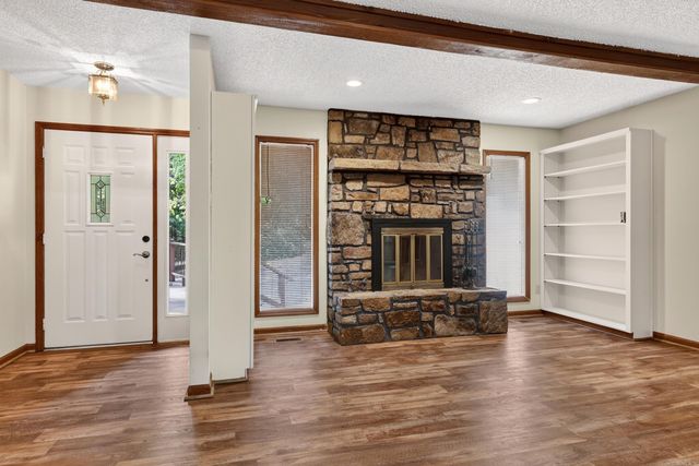 15 Del Camino Lane, Hot Springs Village, AR 71909