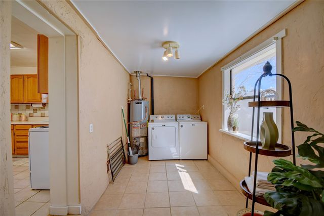 1726 Jay Street, Santa Fe, NM 87507