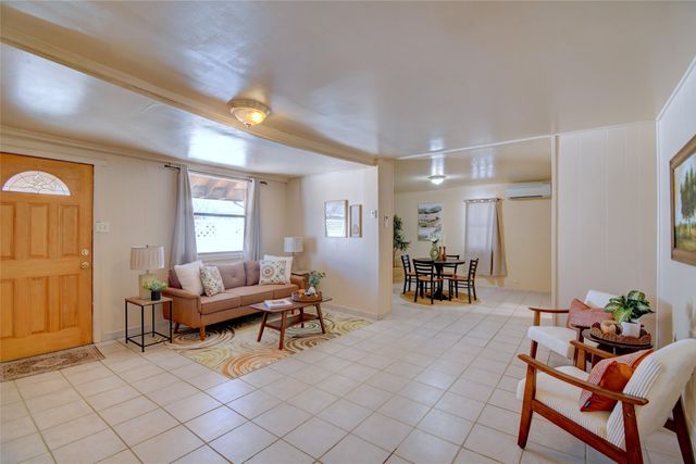 1726 Jay Street, Santa Fe, NM 87507