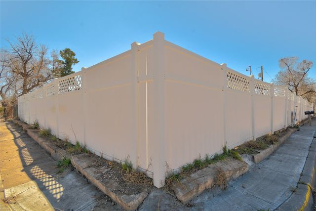 1726 Jay Street, Santa Fe, NM 87507