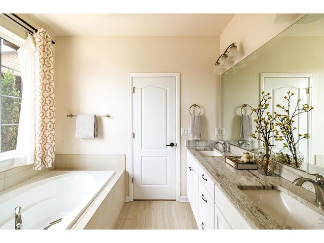 690 Sun Up Pl, Erie, CO 80516