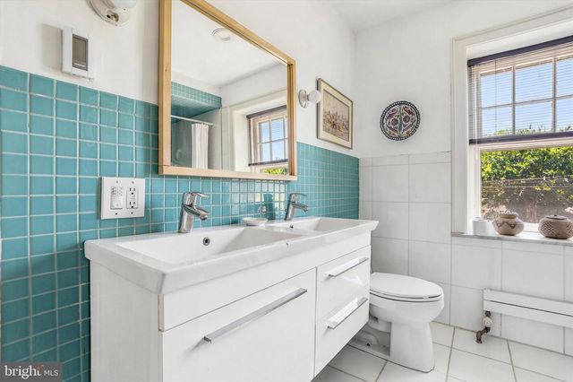 449 N STERLING RD, Elkins Park, PA 19027