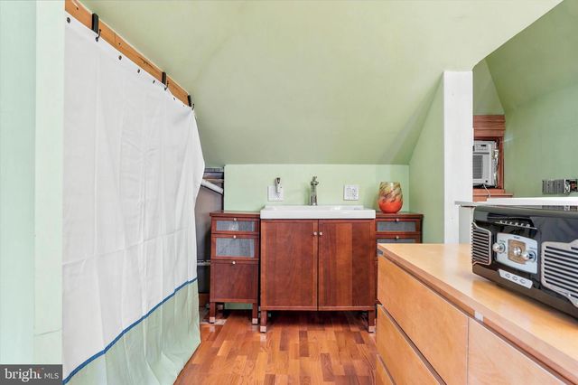 449 N STERLING RD, Elkins Park, PA 19027