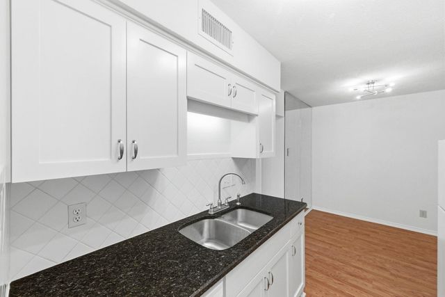 505 W 7th ST 107, Austin, TX 78701