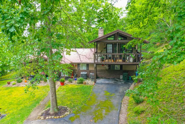 902 E 9th Street, London, KY 40741