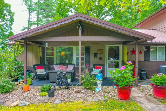 902 E 9th Street, London, KY 40741