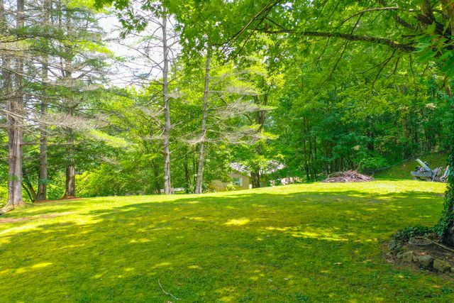 902 E 9th Street, London, KY 40741