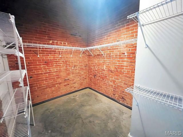 901 Washington Avenue 301, St Louis, MO 63101