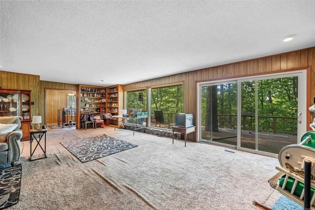 356 Trap Mountain Road, Hot Springs, AR 71913